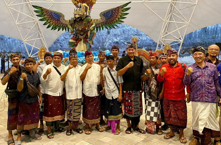 Koster Dapat Ucapan Terima Kasih dari Para Petani Arak Bali