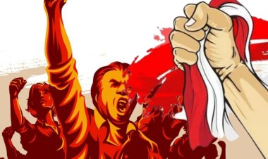 Pemuda, Rumah Kita Kian Runtuh: Masihkah Kita Tak Peduli?