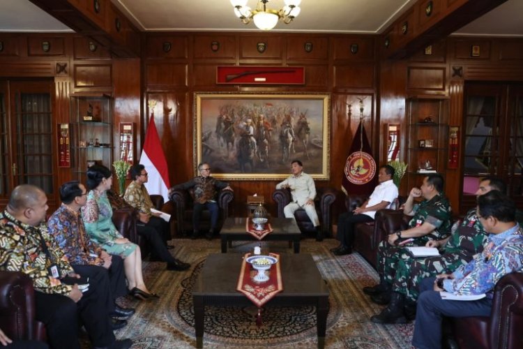 Kemhan dan OJK Perkuat Sinergi untuk Stabilitas Pertahanan dan Ekonomi