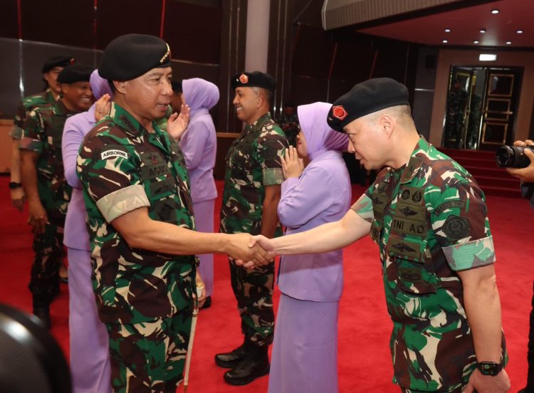 Empat Pejabat Kemhan Hadiri Pelaksanaan Laporan Korps dan Kenaikan Pangkat Pati TNI