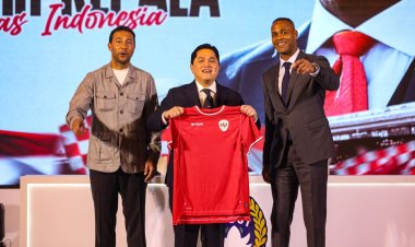 Patrick Kluivert : Rahasiakan Nilai Kontrak