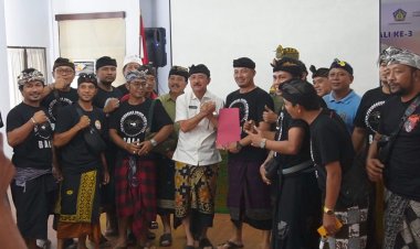 Sopir Pariwisata Bali Suarakan Ketidakadilan, “Taksi Online Hanya Ambil Untung”