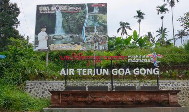Menyusuri Keindahan Tersembunyi Air Terjun Goa Gong di Desa Sulangai