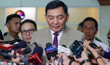 Menhan Sjafrie Bahas RUU TNI dengan Komisi I DPR RI