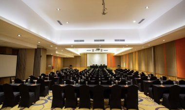 Host Productive Business Meetings in Bali at HARRIS Hotel & Residences Riverview Kuta
