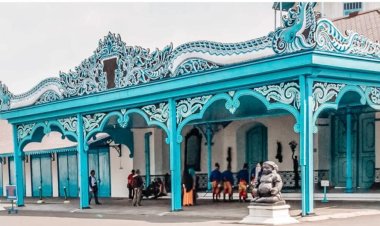 Dua Istana di Surakarta, Warisan Perpecahan Mataram yang Hidup Hingga Kini