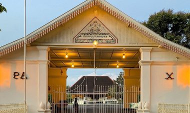 Paku Alam, Tahta Bayangan yang Menjaga Nyala Jiwa Jawa 