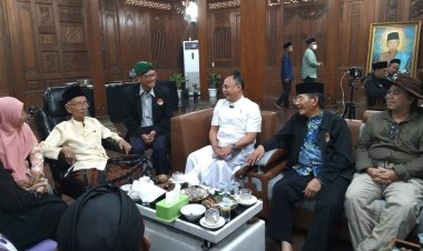 Ziarah Spiritual di Titik Awal Sang Proklamator, Resi Agung Tegaskan Ploso Jombang sebagai Tempat Lahir Soekarno