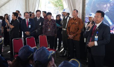 6.500 Mahasiswa Baru Sambut PKKMB Prabhu Udayana 2025, Rektor Tegaskan Tanpa Perundungan