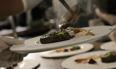 Royal Ambarrukmo Introduces “Kolaborasa,” a Seven-Course Culinary Collaboration by Two Leading Chefs